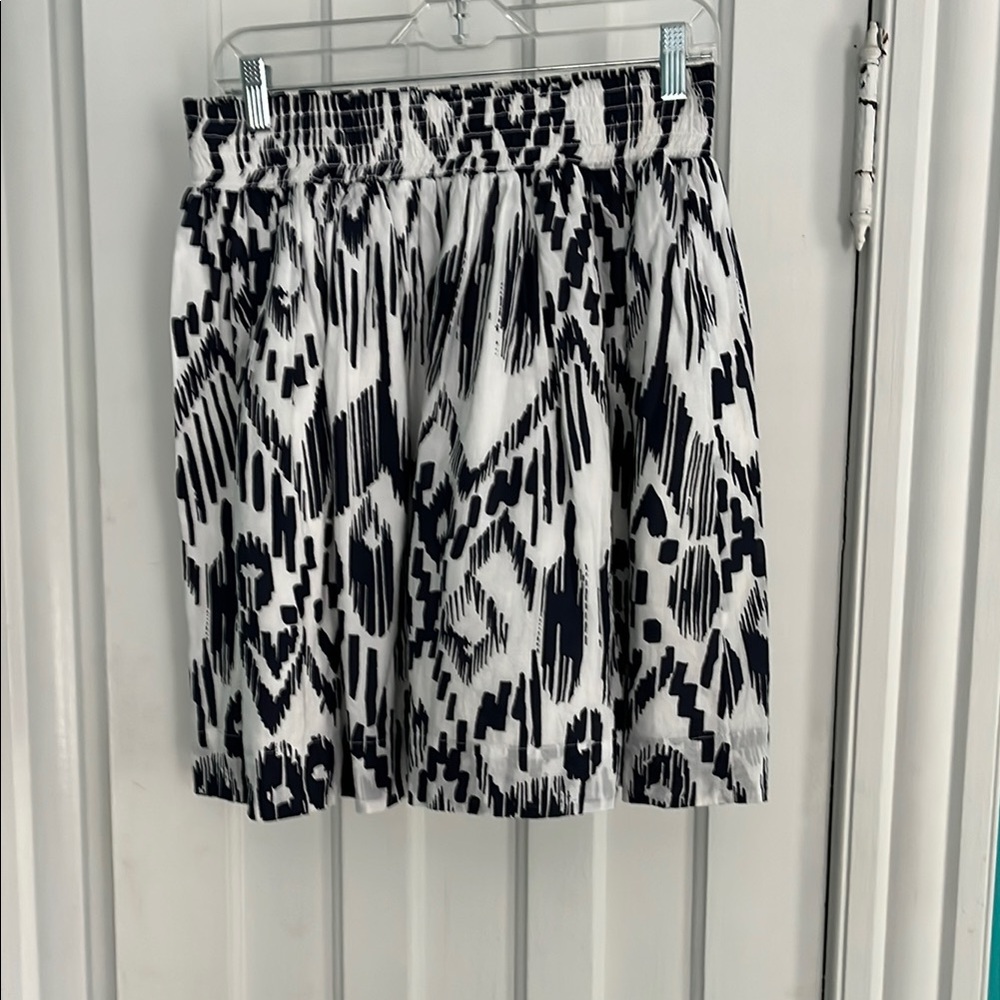 Banana Republic White and Blue Smocked Bubble Mini Skirt